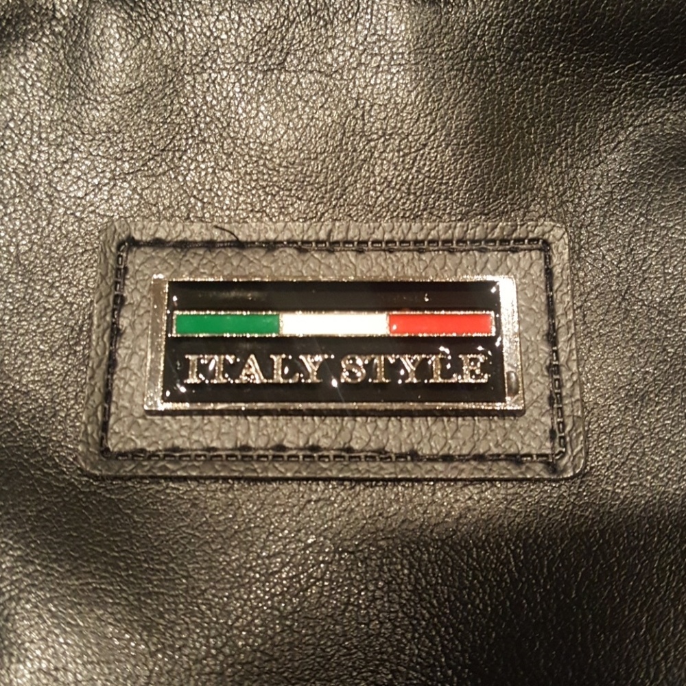 Leather Jacket - Picture 6 of 6
